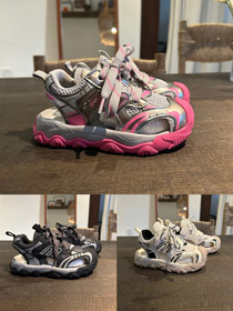 Balenciaga Anti-Rutsch, Anti-Kick, verschleißfeste und atmungsaktive Kindersandalen-4222