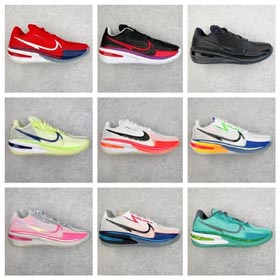 NIKE AIR ZOOM G.T. Schnitt